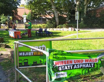 Wiesen und Wald statt Asphalt - Fahne FahrRad 2021