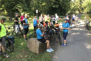 ADFC Radtour-Gruppe am Ende ihrer GrünGürtel-Tour