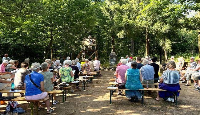 22. Waldlesung: Auf literarischer Wanderschaft